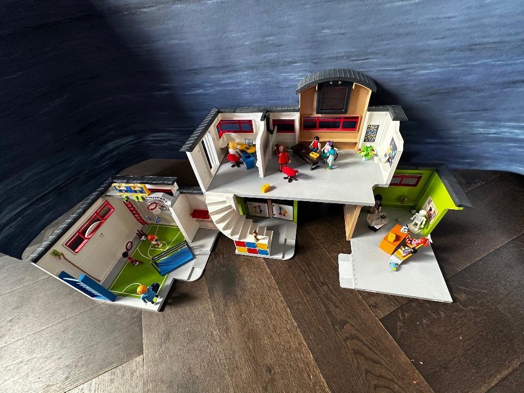 Playmobil City Life School met Gymlokaal 9453 en 9454, Ophalen, Gebouw, Complete set, Zo goed als nieuw
