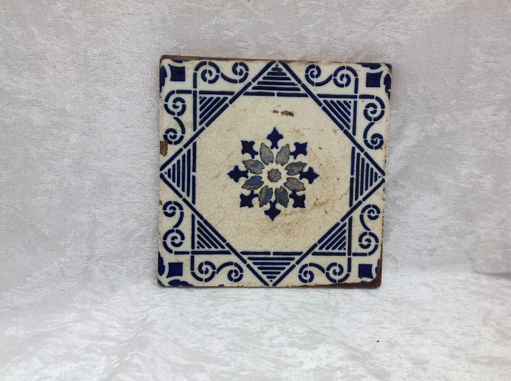 Tegel met blauwe decoratie V&B Septfontaines Luxembourg, Antiek en Kunst, Ophalen of Verzenden