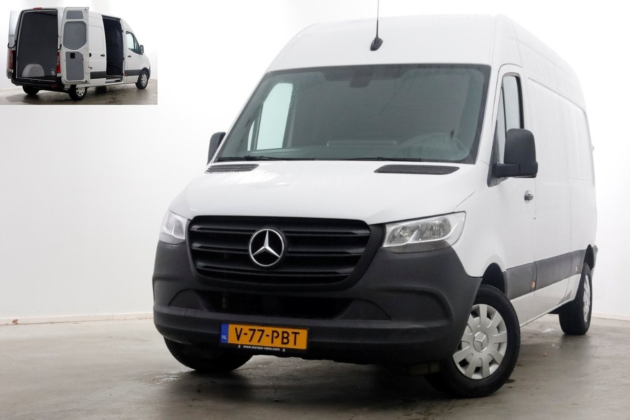 Mercedes-Benz Sprinter 311 CDI 115pk L2H2 Airco/CarPlay 10-2, Auto's, Voorwielaandrijving, Dealer onderhouden, Gebruikt, Euro 6