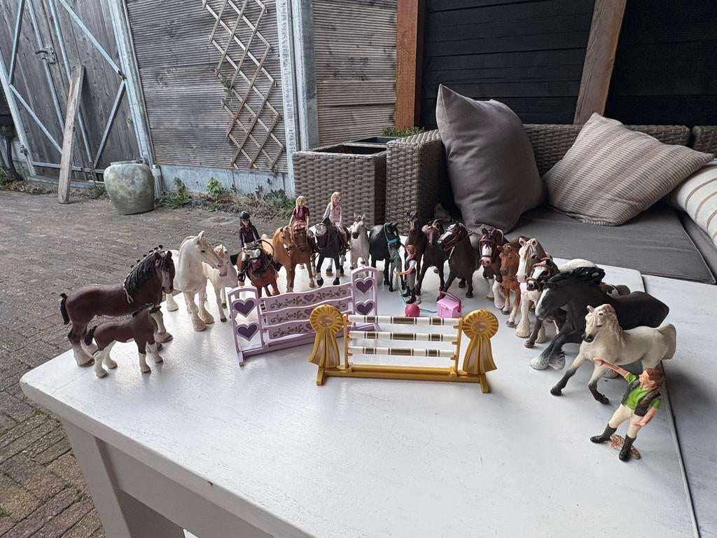 Meerdere Schleich paardjes te koop, Ophalen of Verzenden, Zo goed als nieuw