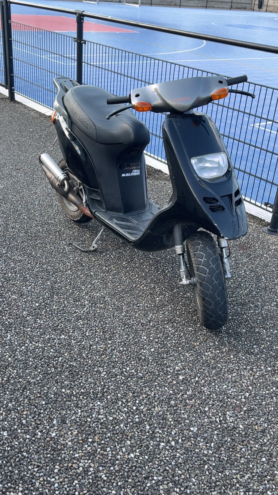 Piaggio Typhoon 1995 - Zwart - Goed onderhouden, Fietsen en Brommers, Ophalen, Tweetakt, Gebruikt, Overige modellen