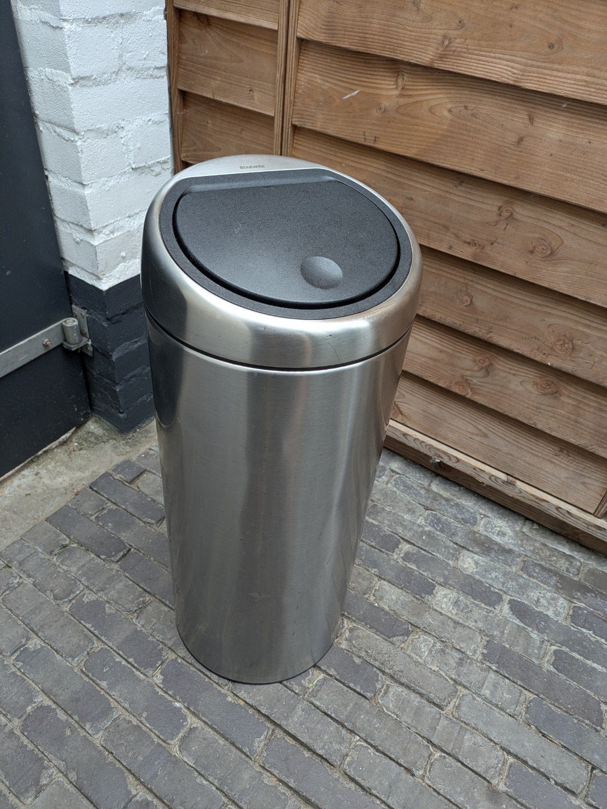 Brabantia pedaalemmer 23 - 30 liter rvs touch, Gebruikt, Ophalen of Verzenden, 20 tot 30 liter, Rvs