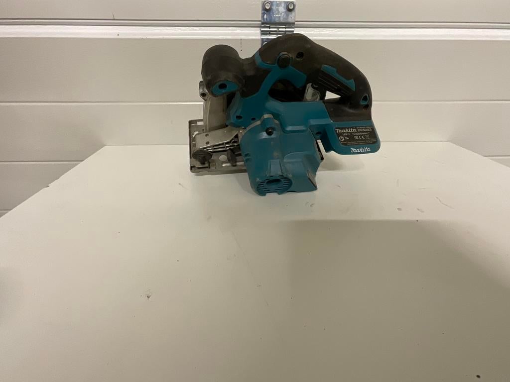 Makita DCS553, Cirkelzaag, Ophalen of Verzenden, Zo goed als nieuw, 30 tot 70 mm