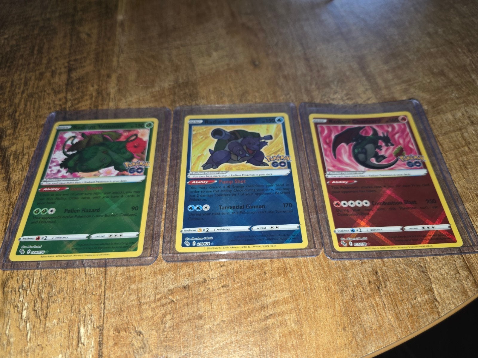 Pokémon GO Radiant Charizard, Blastoise, Venusaur set, Ophalen of Verzenden