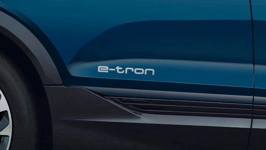 Audi e-tron logo sticker, Ophalen of Verzenden, Nieuw, Auto of Motor