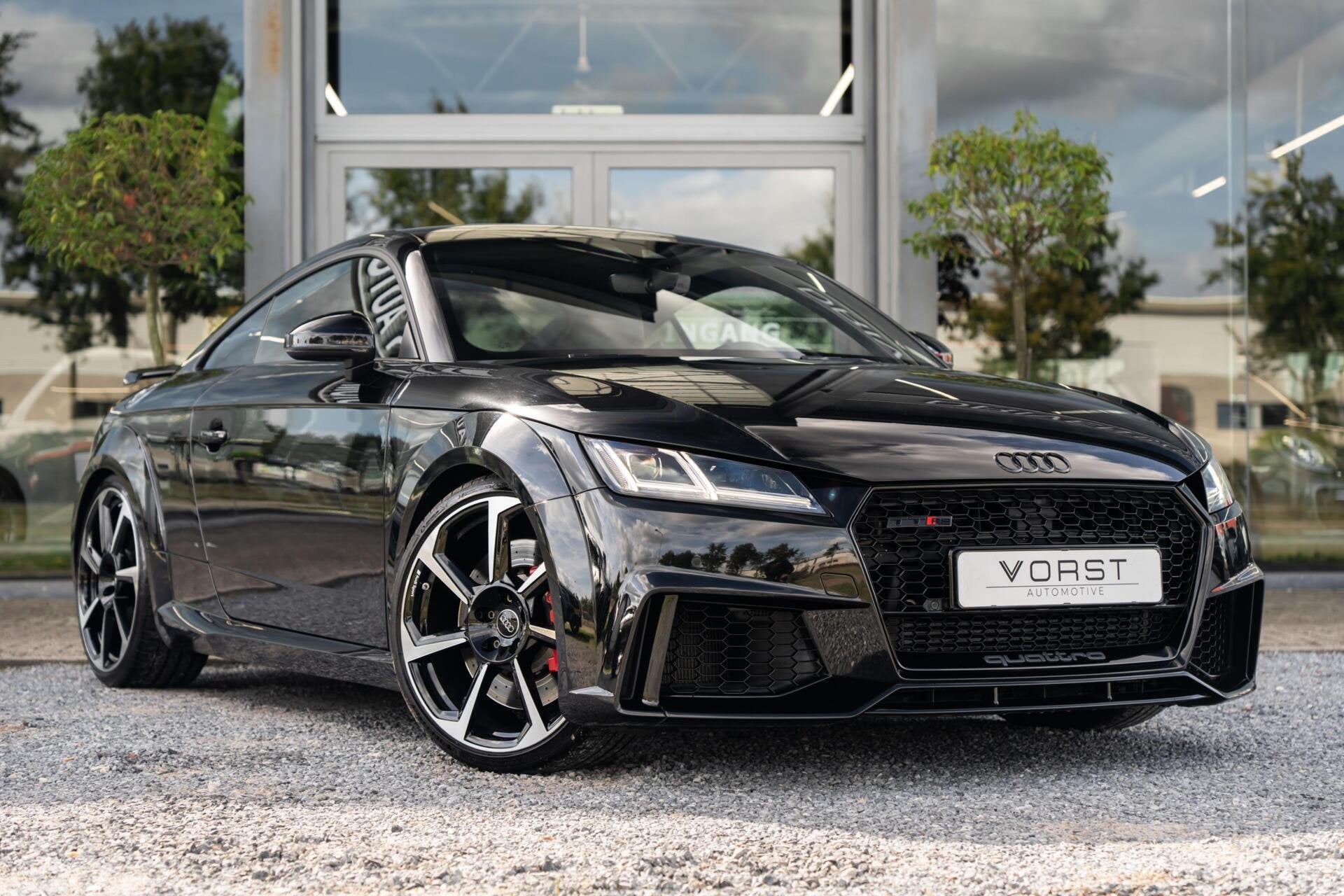 Audi TTRS 2.5 TFSI TT quattro Schaalstoelen Carbon B&O DAB+, Auto's, TT, Gebruikt, Euro 6, 4 stoelen