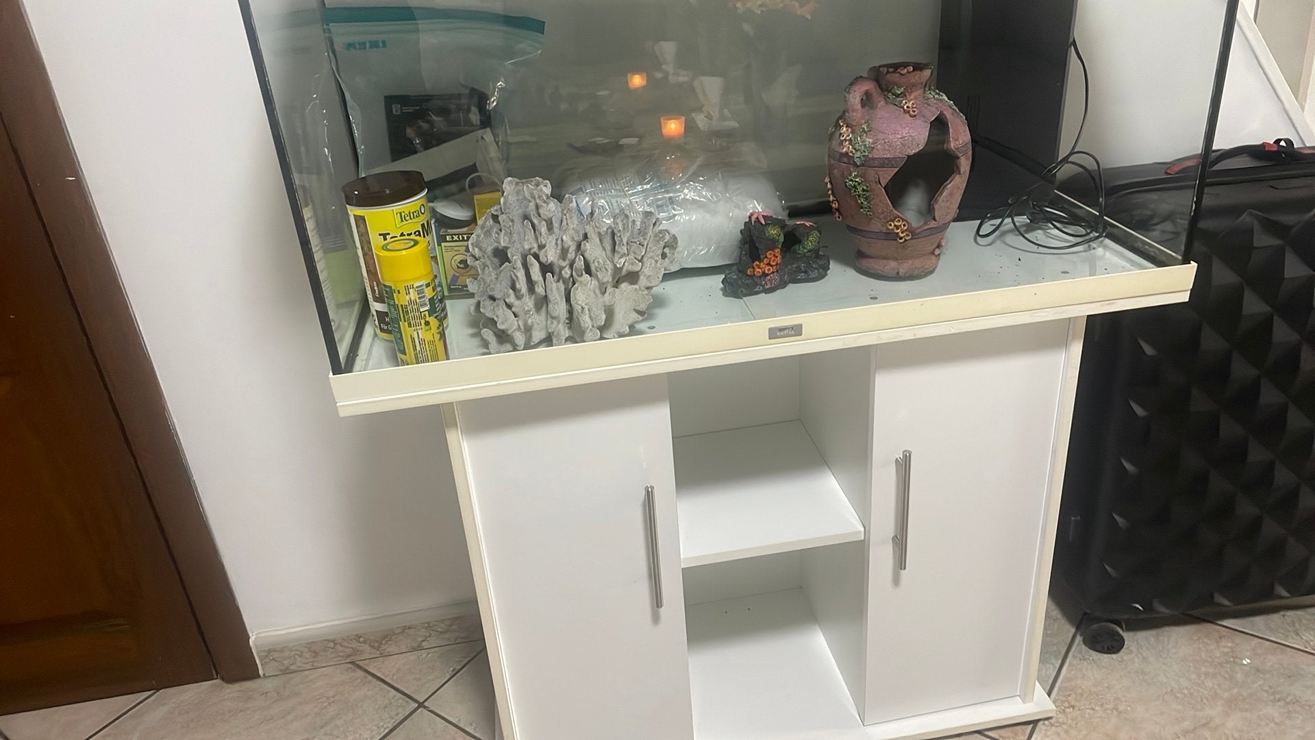 Aquaruim met kast, Ophalen, Zo goed als nieuw, 25 tot 50 cm