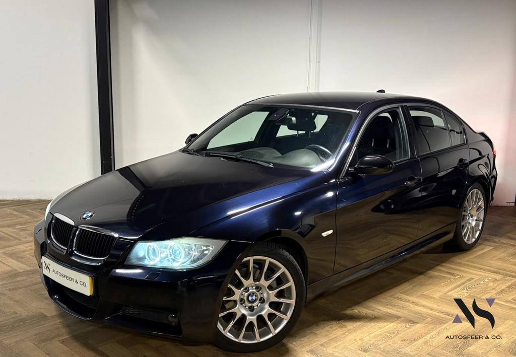 BMW 3-serie 320si PDC NAVI', Auto's, BMW, Gebruikt, Zwart, 4 cilinders, Alcantara