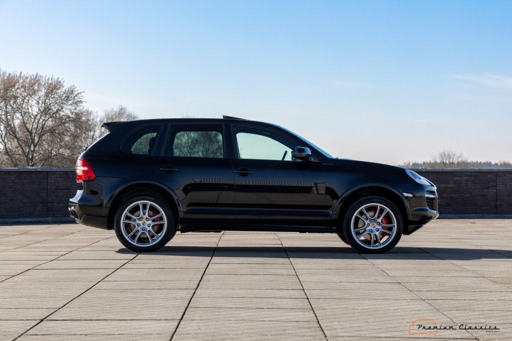 Porsche Cayenne 4.8 V8 Turbo 500PK / PCM / LED *NAP*, Auto's, Automaat, Cayenne, Gebruikt, 8 cilinders