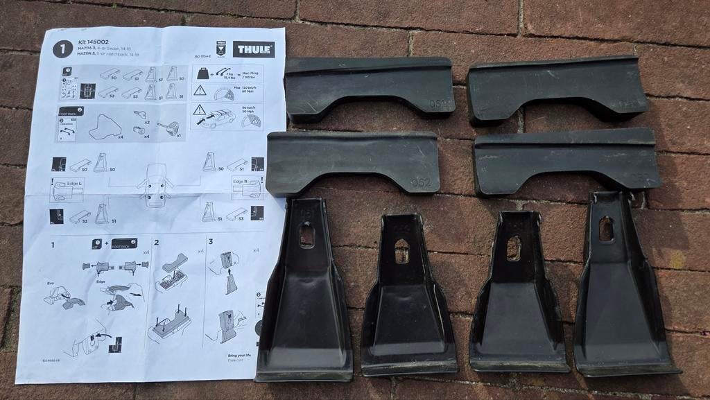 Thule dakdrager kit 145002 voor Mazda 3 (2014-2019), Auto diversen, Dakdragers, Ophalen of Verzenden, Zo goed als nieuw