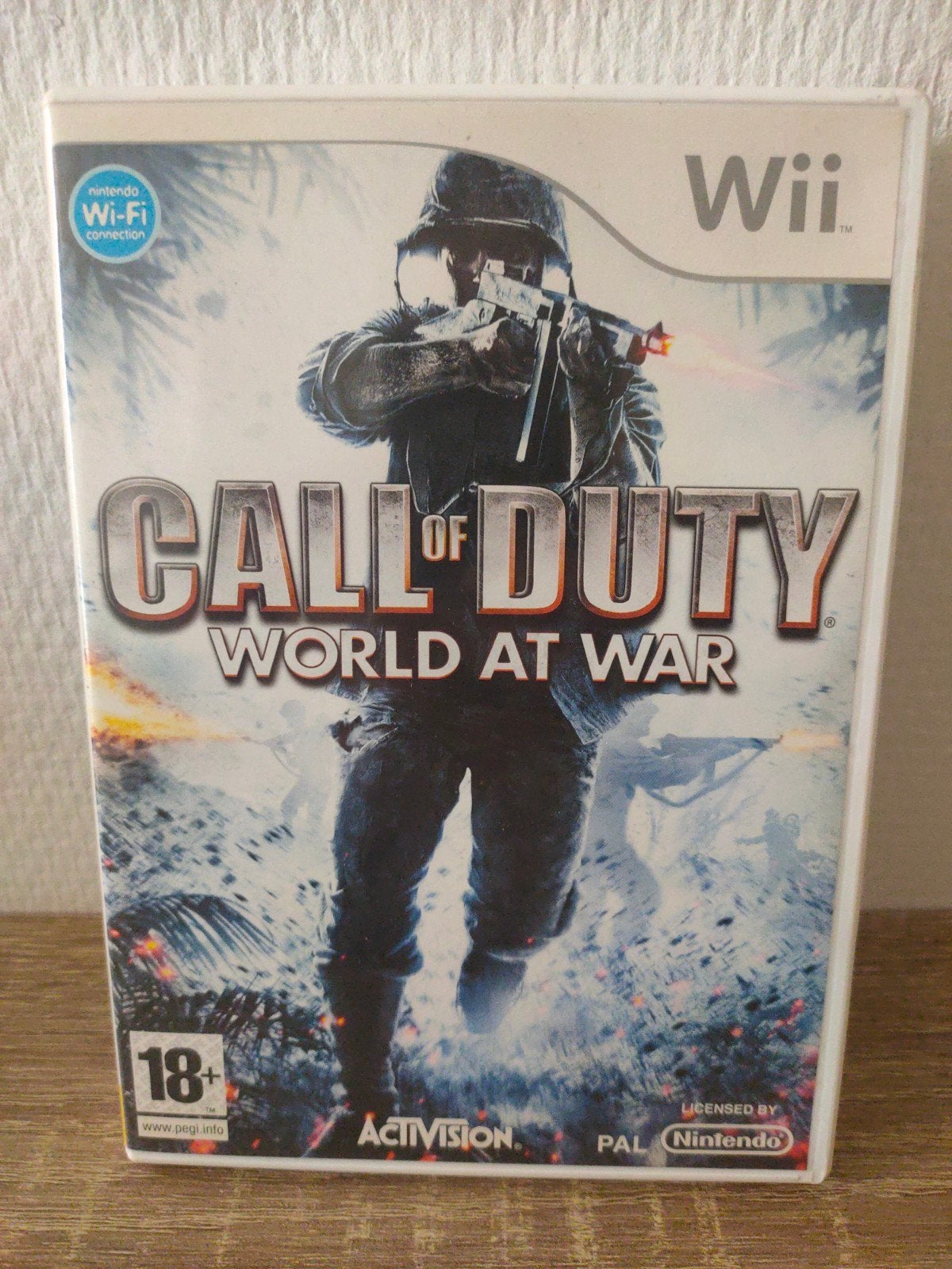Call of Duty: World at War - Wii (Zo goed als nieuw), Ophalen of Verzenden