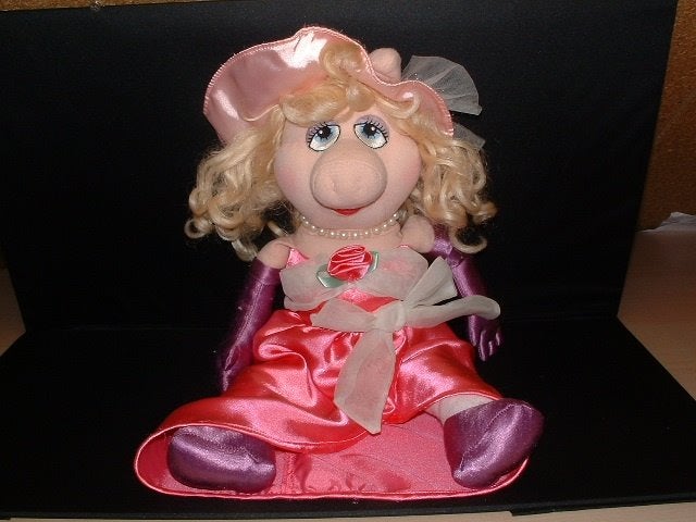 EDEN MISS PIGGY VAN DE MUPPETS VAN JIM HENSON VELOURS, Verzenden, Nieuw, Overige typen