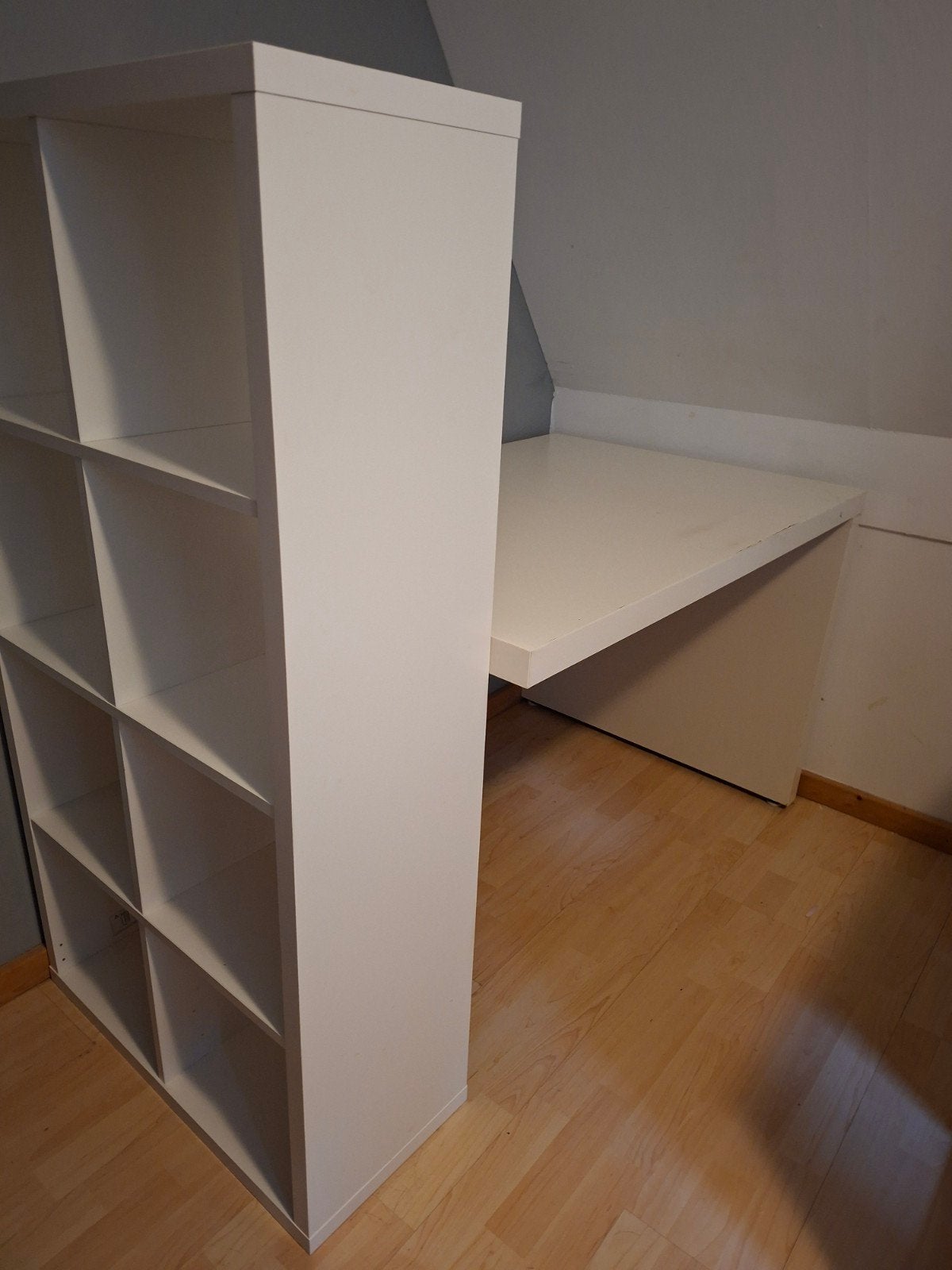 Witte kast met bureau - Ideaal voor studeerplek, Ophalen, Met plank(en), Gebruikt, 100 tot 150 cm