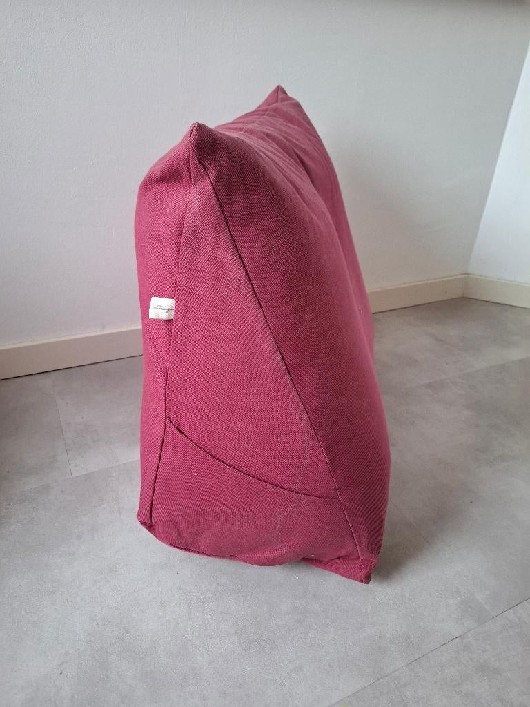 driehoek rug kussen, Huis en Inrichting, Woonaccessoires | Kussens, Nieuw, Overige kleuren, Overige vormen, Ophalen