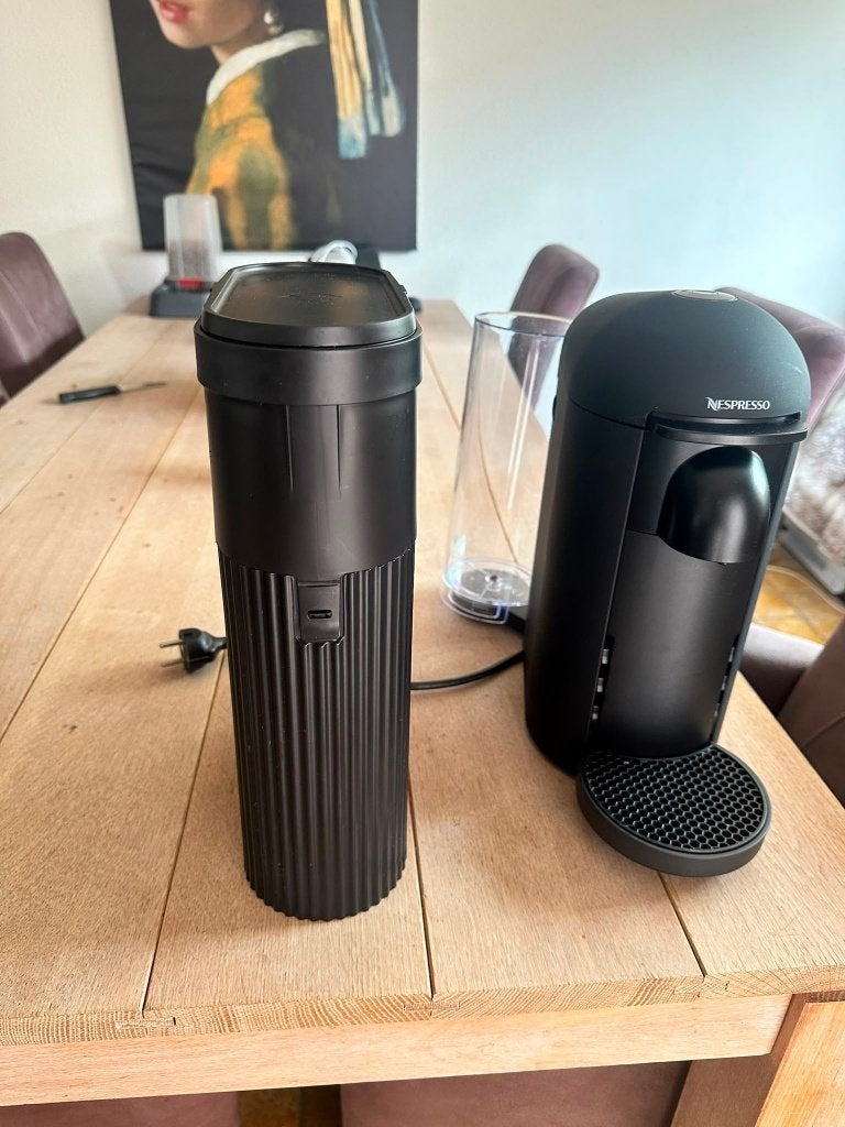 nespresso Vertuo Plus, Ophalen, Gebruikt, Koffiemachine, 4 tot 10 kopjes