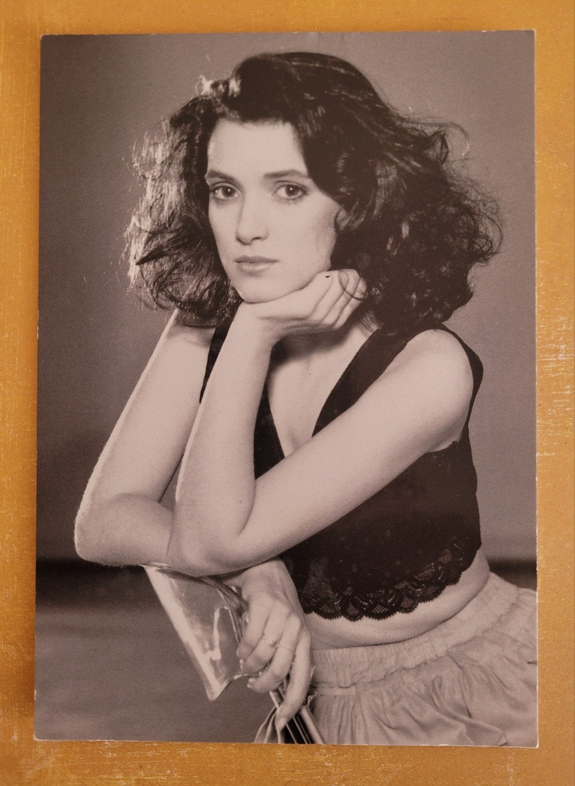 Winona Ryder - Ansichtkaart, Verzamelen, Ophalen, Zo goed als nieuw, Foto of Kaart