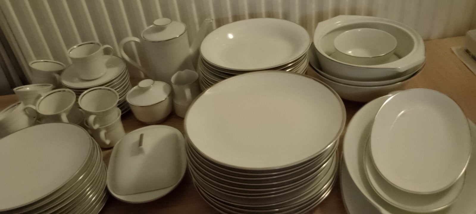 Tischenreuth Bavaria servies wit met zilveren randje, Ophalen of Verzenden