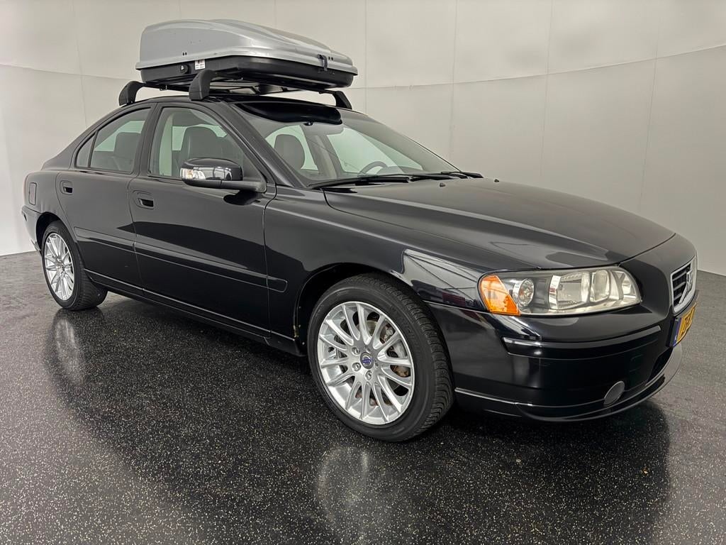 Volvo S60 2.4D AUT, Gebruikt, Zwart, Bedrijf, Diesel