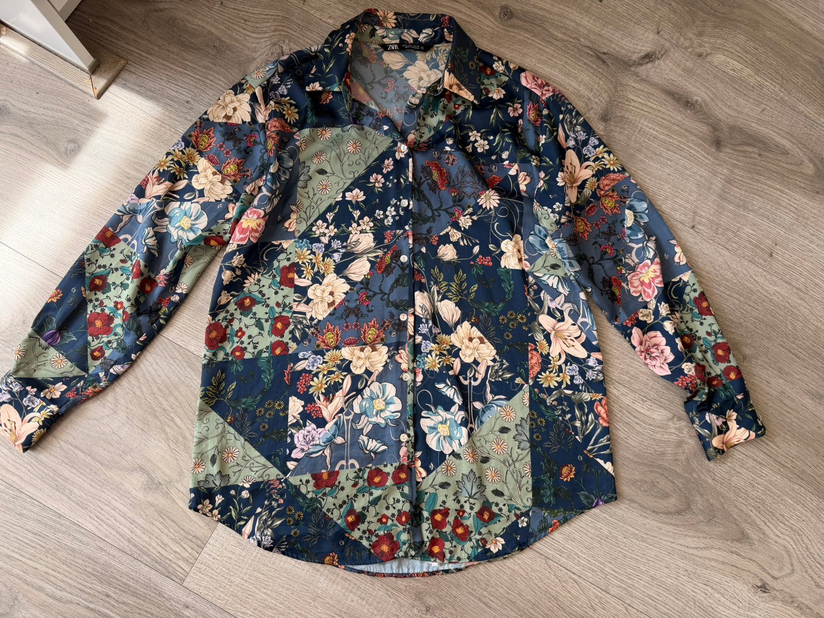 Zara bloemen blouse dames mt M/L, Ophalen of Verzenden, Zo goed als nieuw, Maat 38/40 (M), Meerkleurig