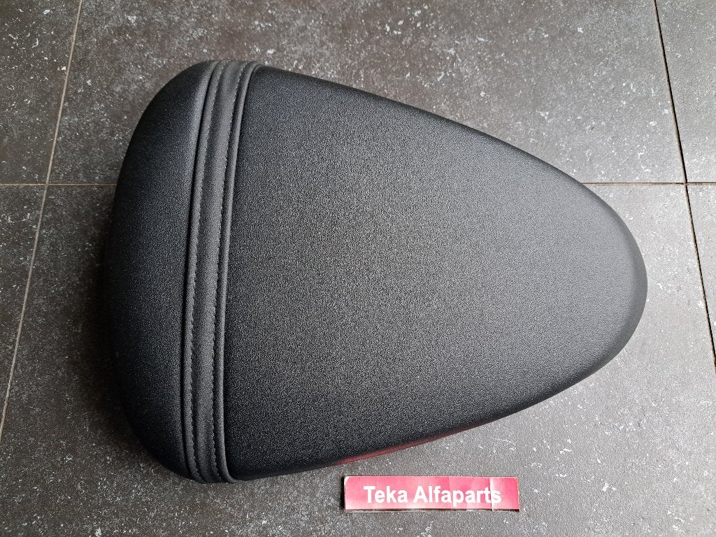 Suzuki TL1000R (98-03) Buddy Seat Pillion Seat Zadel Achter, Ophalen of Verzenden, Nieuw