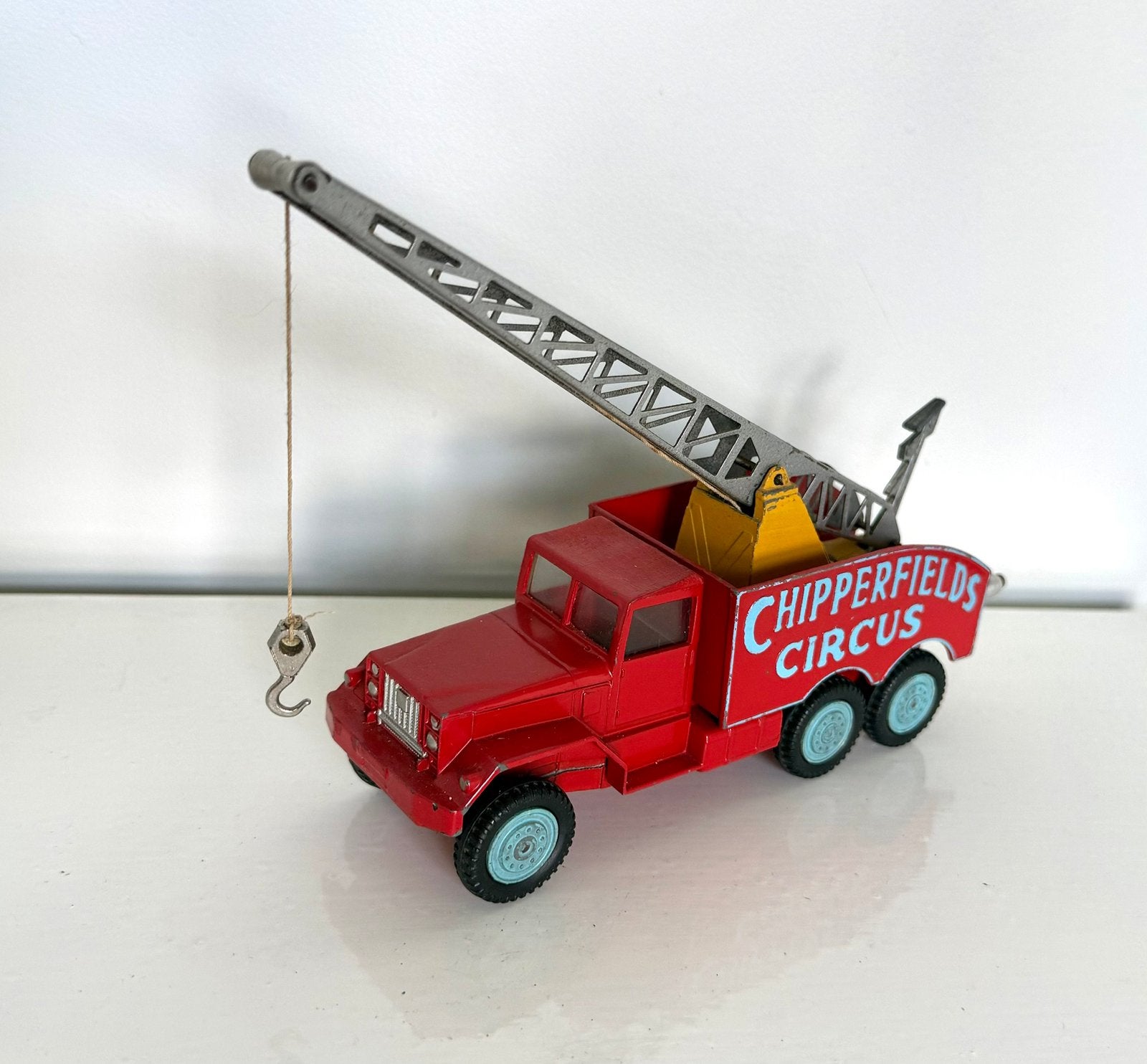 Corgi Toys Chipperfields Circus GMC crane, Verzenden, Gebruikt, Auto, Corgi