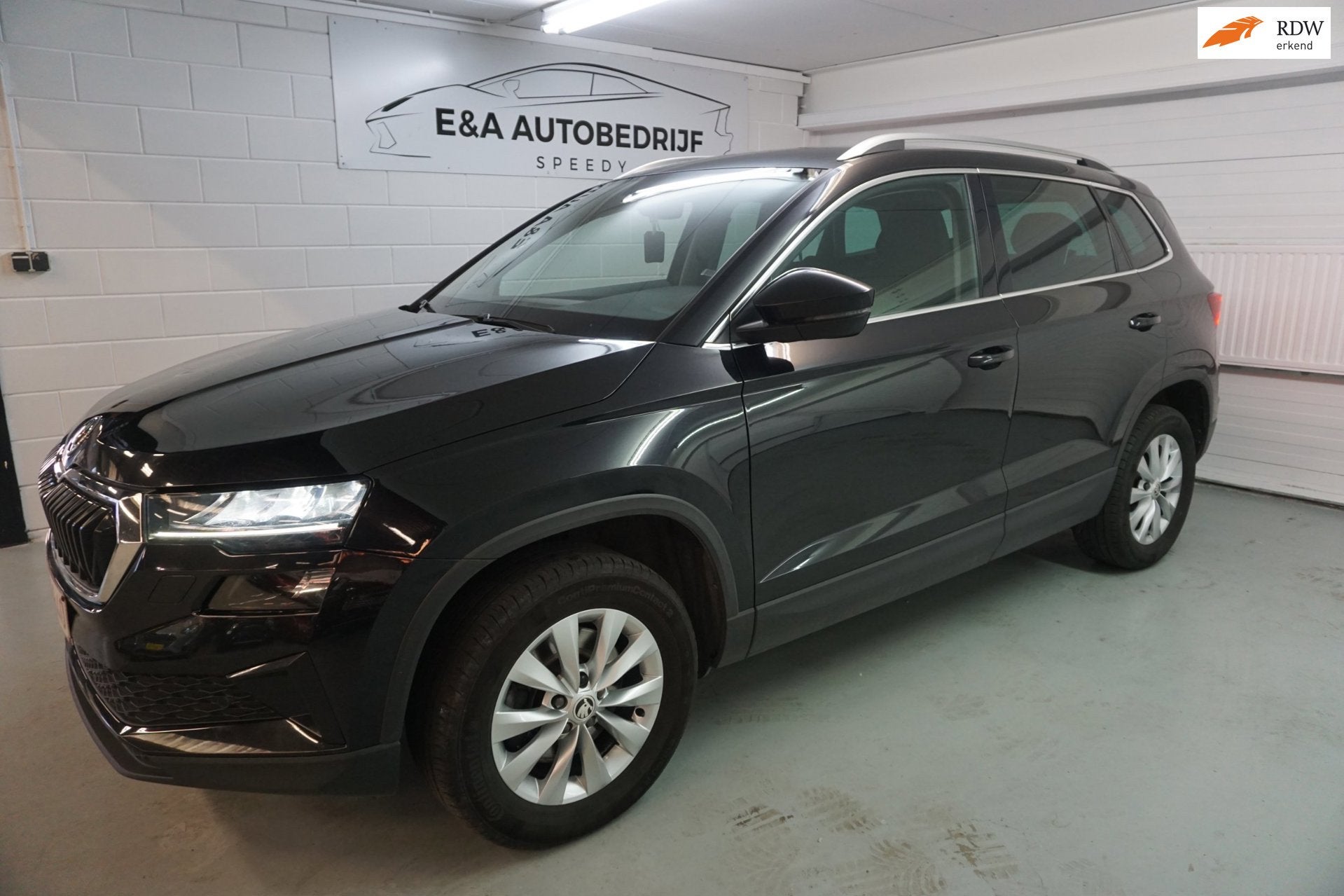 Skoda Karoq 2.0 TDI 85KW PRIJS EX BTW €12950, Auto's, Voorwielaandrijving, Dealer onderhouden, Gebruikt, 4 cilinders