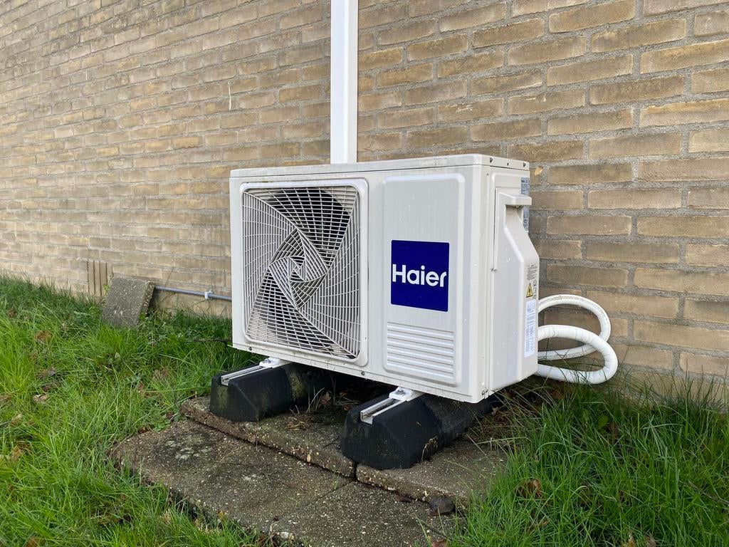 Haier Airco set van binnen en buiten unit, 4.8kw, wifi, Ophalen, Timer, 3 snelheden of meer, Gebruikt