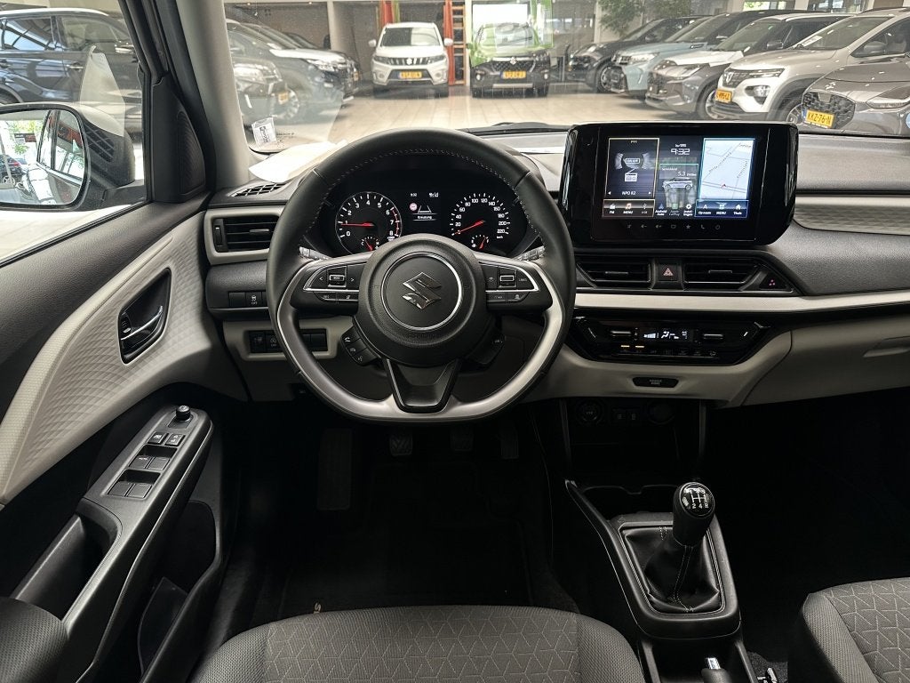 Suzuki Swift 1.2 Select Hybride [ ALL-SEASON BANDEN I CARPLA, Auto's, 12 maanden, Stof, Gebruikt, 82 pk