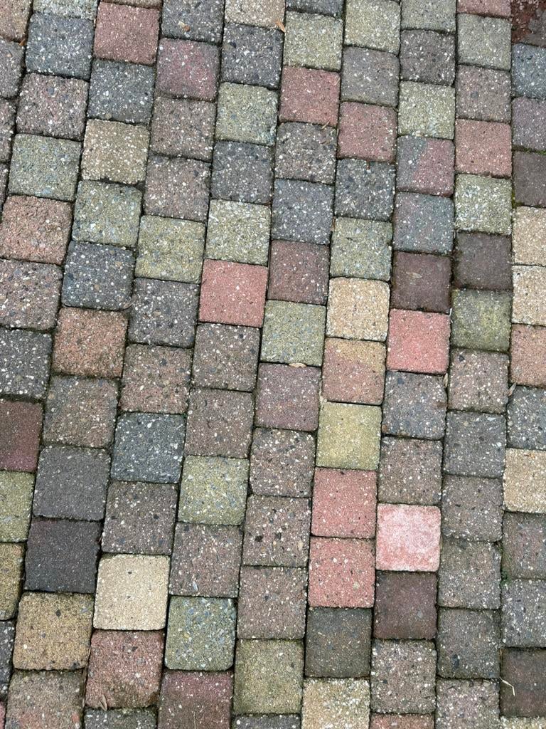 Gratis stenen (ca. 10 m²) af te halen., Ophalen, Zo goed als nieuw, Beton, Klinkers