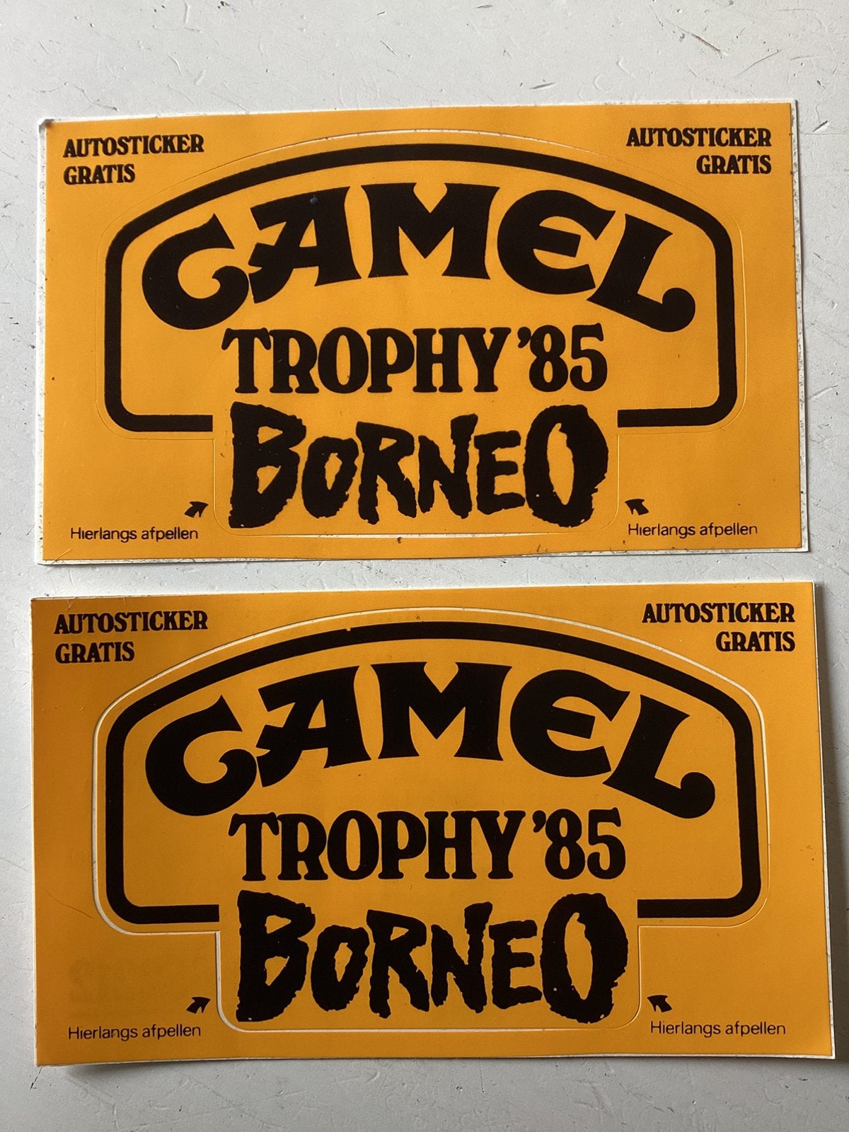 2 stickers Camel Trophy ‘85 Borneo, Verzenden, Zo goed als nieuw