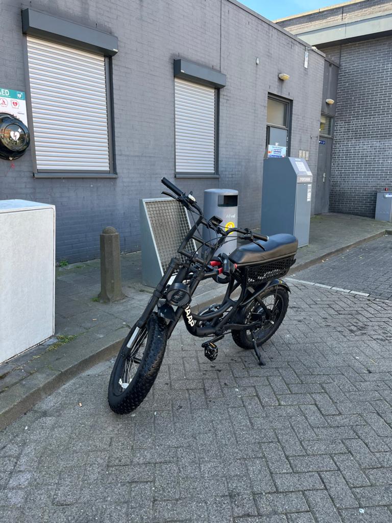 Knaap BCN e-bike, Zo goed als nieuw, Minder dan 47 cm, 50 km per accu of meer, Ophalen