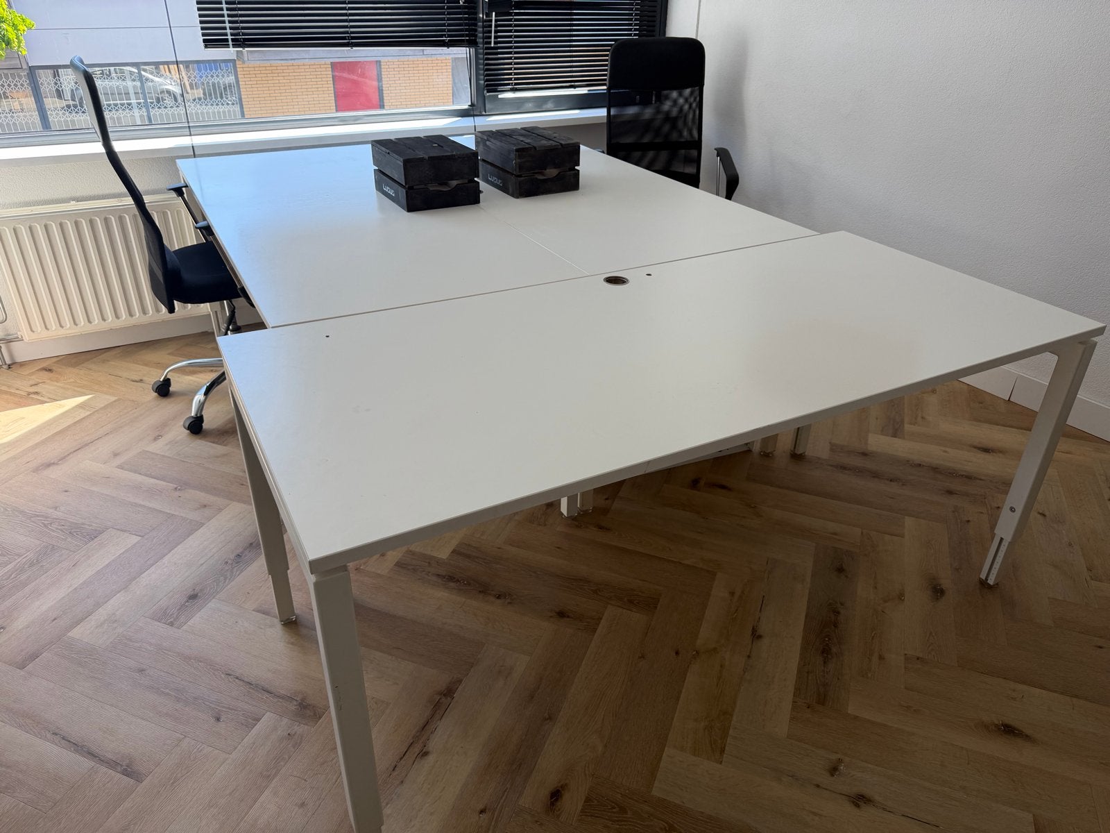 In hoogte verstelbare bureau’s - 180x80 cm - Wit, Ophalen, Zit-sta bureau, In hoogte verstelbaar, Zo goed als nieuw
