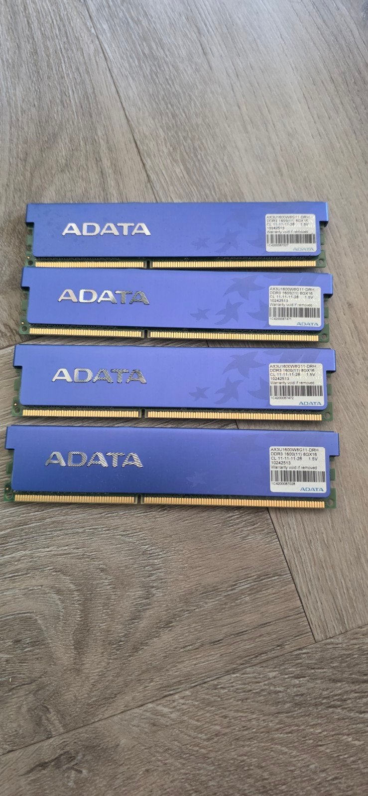 ADATA DDR3 RAM Geheugen 4x8GB (32GB totaal) 1600MHz, Computers en Software, RAM geheugen, Gebruikt, Server, DDR3, Ophalen of Verzenden