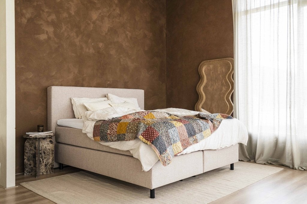 Boxspring showroommodel 180x200 beige 04, Modern, strak en stijlvol, Beige, Ophalen of Verzenden, 180 cm