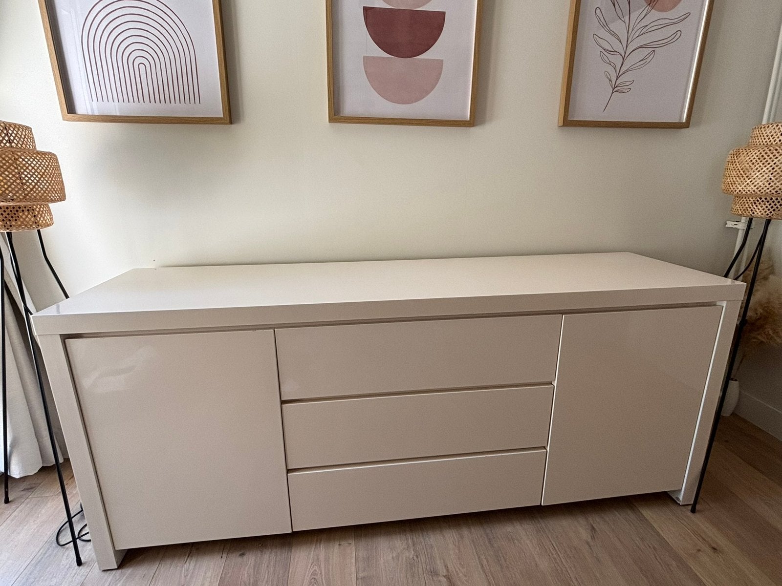 Wit dressoir – 190 cm breed, Ophalen, Gebruikt, 25 tot 50 cm, 150 tot 200 cm
