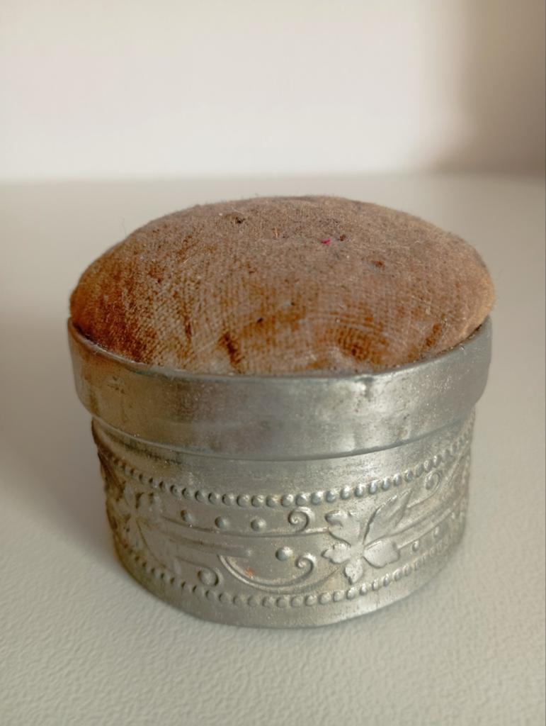 Antieke speldenkussen ., Ophalen of Verzenden