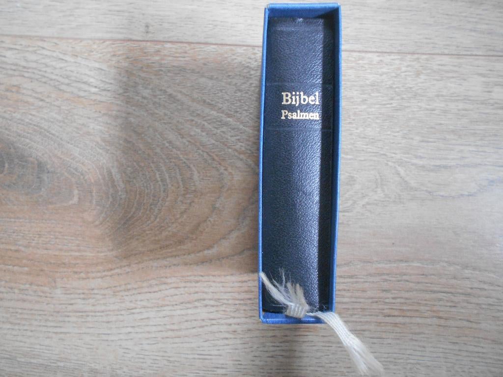 Micro - Bijbel Statenvertaling met Psalmen en 12 Gezangen, Boeken, Ophalen of Verzenden, Zo goed als nieuw, Christendom | Protestants