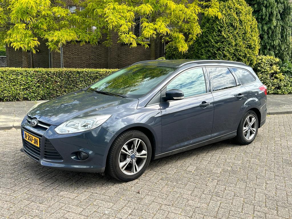 Ford Focus Wagon 1.0 EcoBoost Titanium tik in motor! trekhaa, Auto's, Ford, Bedrijf, Te koop, Focus, ABS, Achteruitrijcamera, Airbags