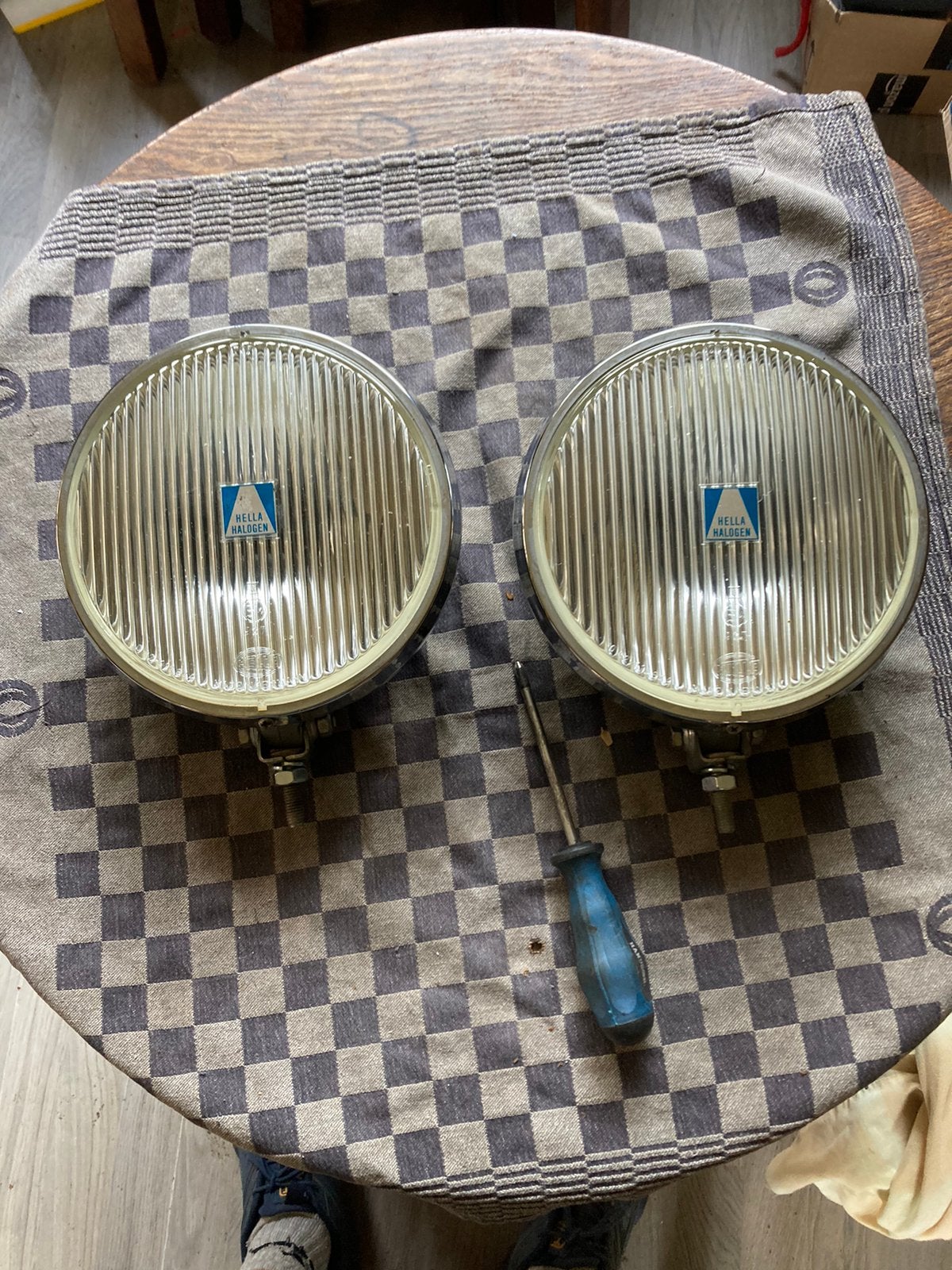 Oldtimer 2 Hella witte mistlampen type 192, Auto-onderdelen, Ophalen of Verzenden, Gebruikt