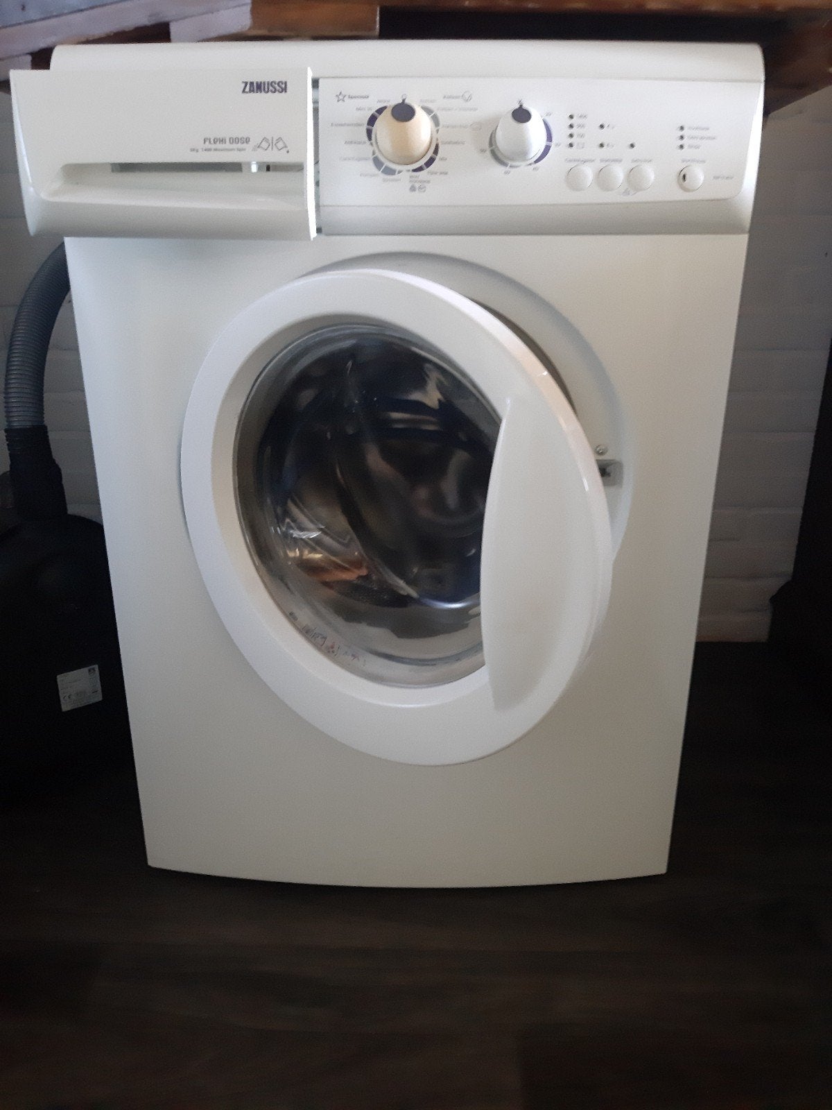 zanussi  wasmachine, Witgoed en Apparatuur, Ophalen, 1200 tot 1600 toeren, Gebruikt, 4 tot 6 kg
