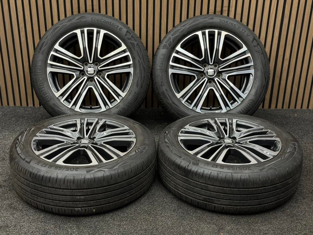 Originele 17 inch Seat Arona 5x100 ET48 Continental ZOMER!, Auto-onderdelen, Banden en Velgen, Ophalen, ., Banden en Velgen, 17 inch