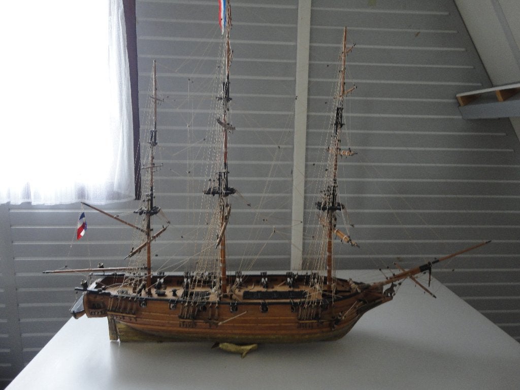Houten Modelschip Astrolabe, Ophalen