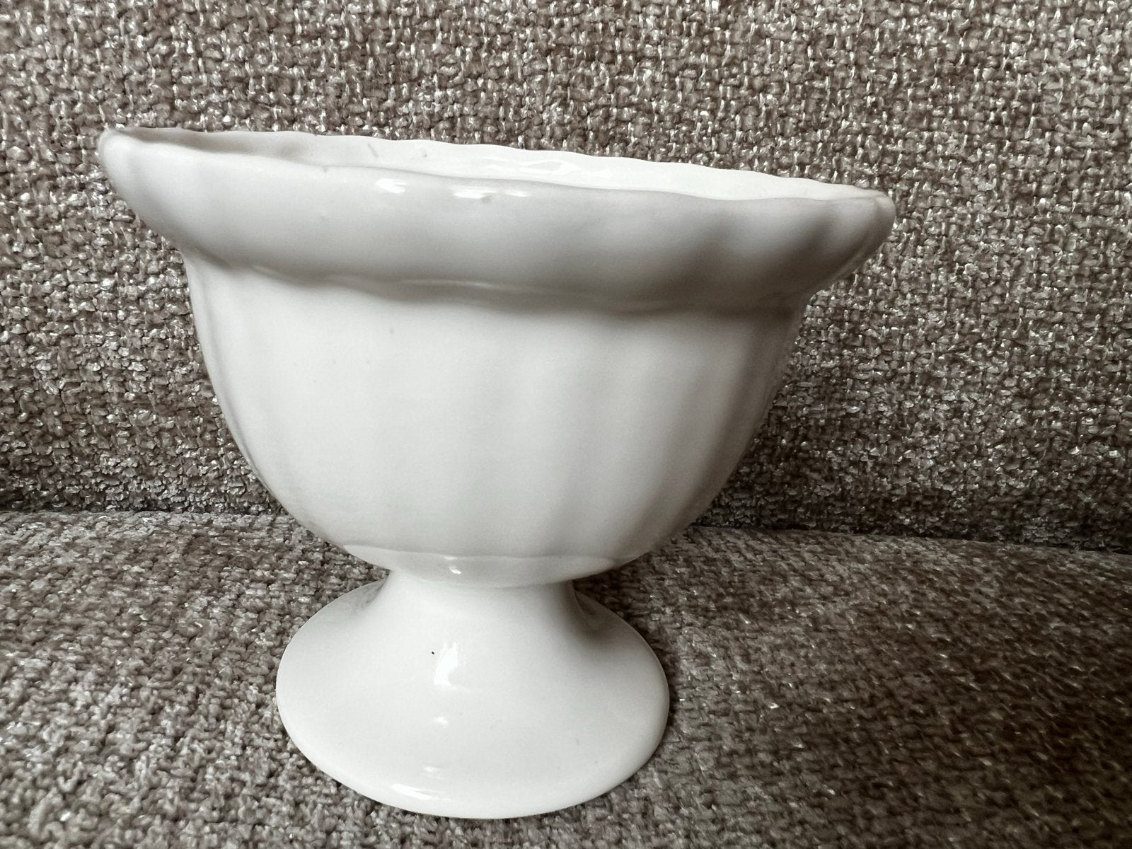 Antieke Zenith Bloempot/Vaas - Wit Keramiek, Ophalen of Verzenden