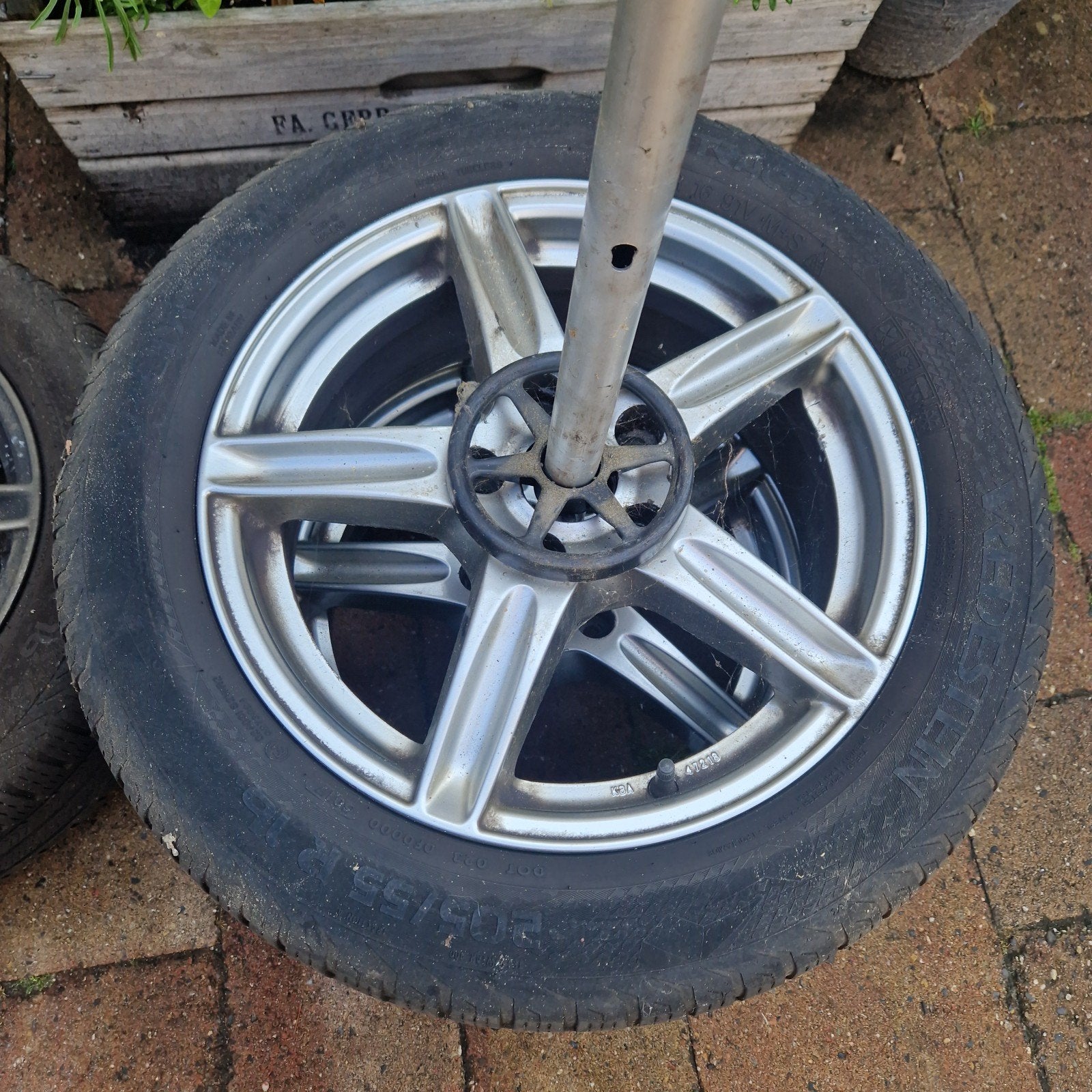 Vredestein 205/55 R16 all season met Velgen, Ophalen, 16 inch, 205 mm, Band(en)