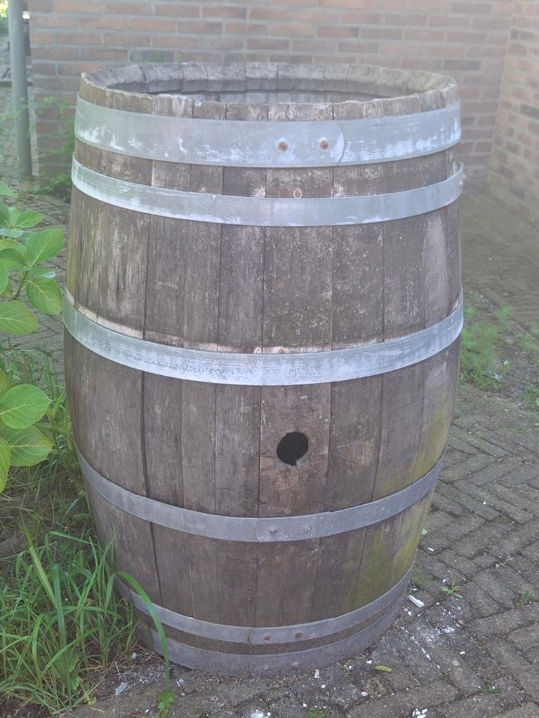 Regenton/wijnvat te koop, 150 liter of meer, Ophalen, Gebruikt, Hout