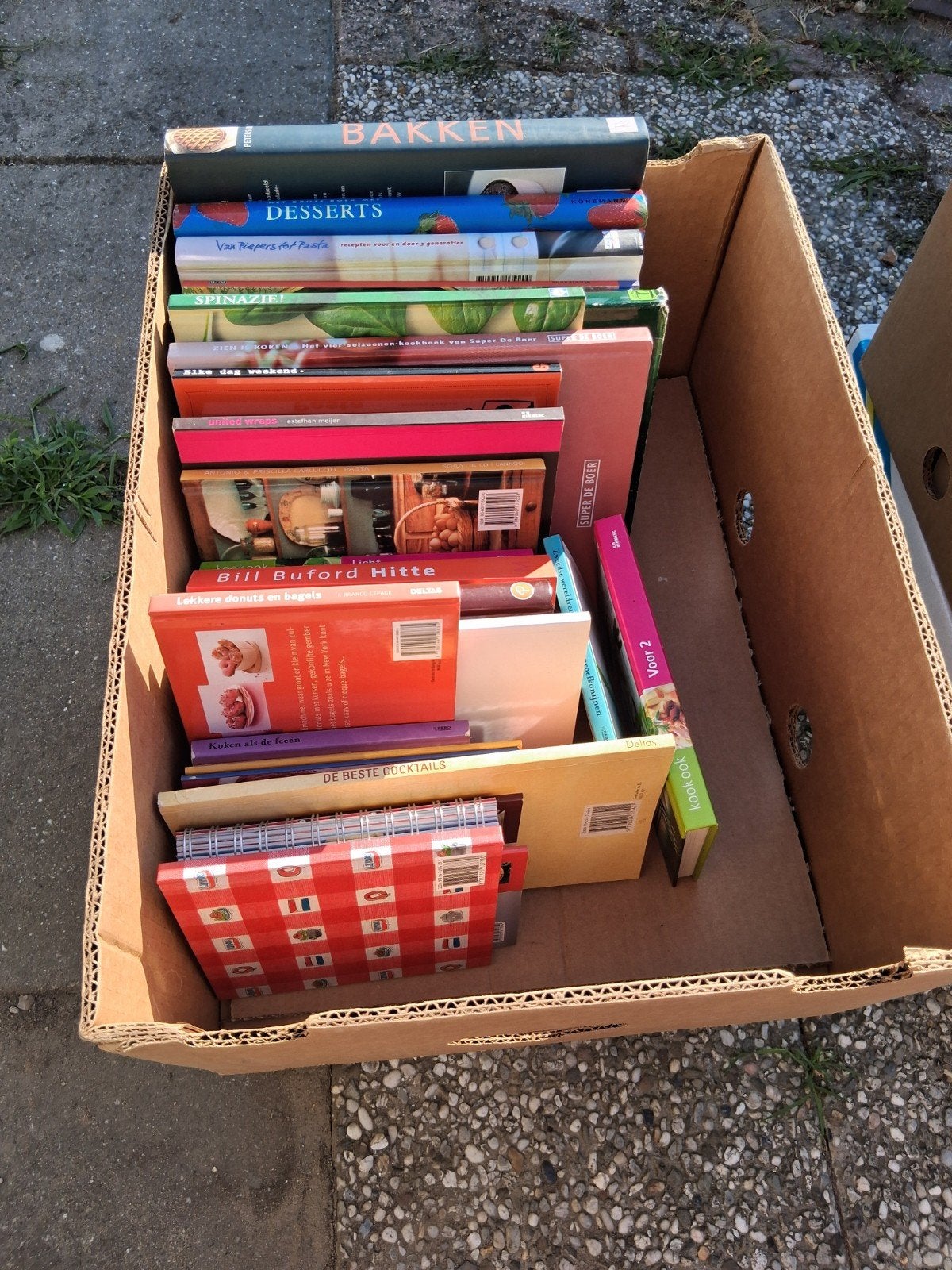 Grote collectie kookboeken: Bakken, Desserts, Pasta en meer, Gelezen, Hoofdgerechten, Diverse auteurs, Ophalen of Verzenden