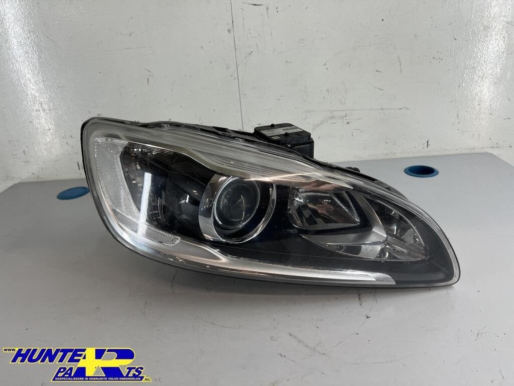 Koplamp xenon rechts Volvo V60/S60 ('13-'18) 31420109, Auto-onderdelen, Gebruikt, Ophalen of Verzenden, Volvo