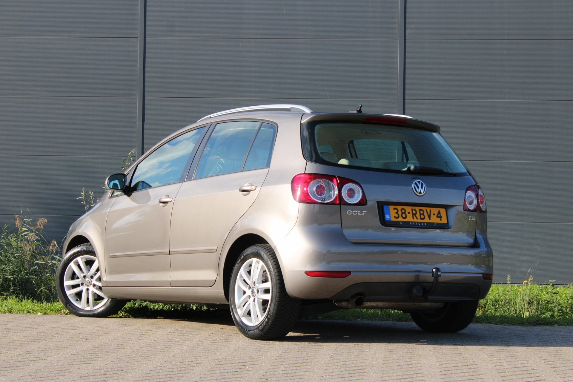 Volkswagen Golf Plus 1.2 TSI Highline Automaat Trekhaak Navi, Euro 5, Gebruikt, Beige, 4 cilinders