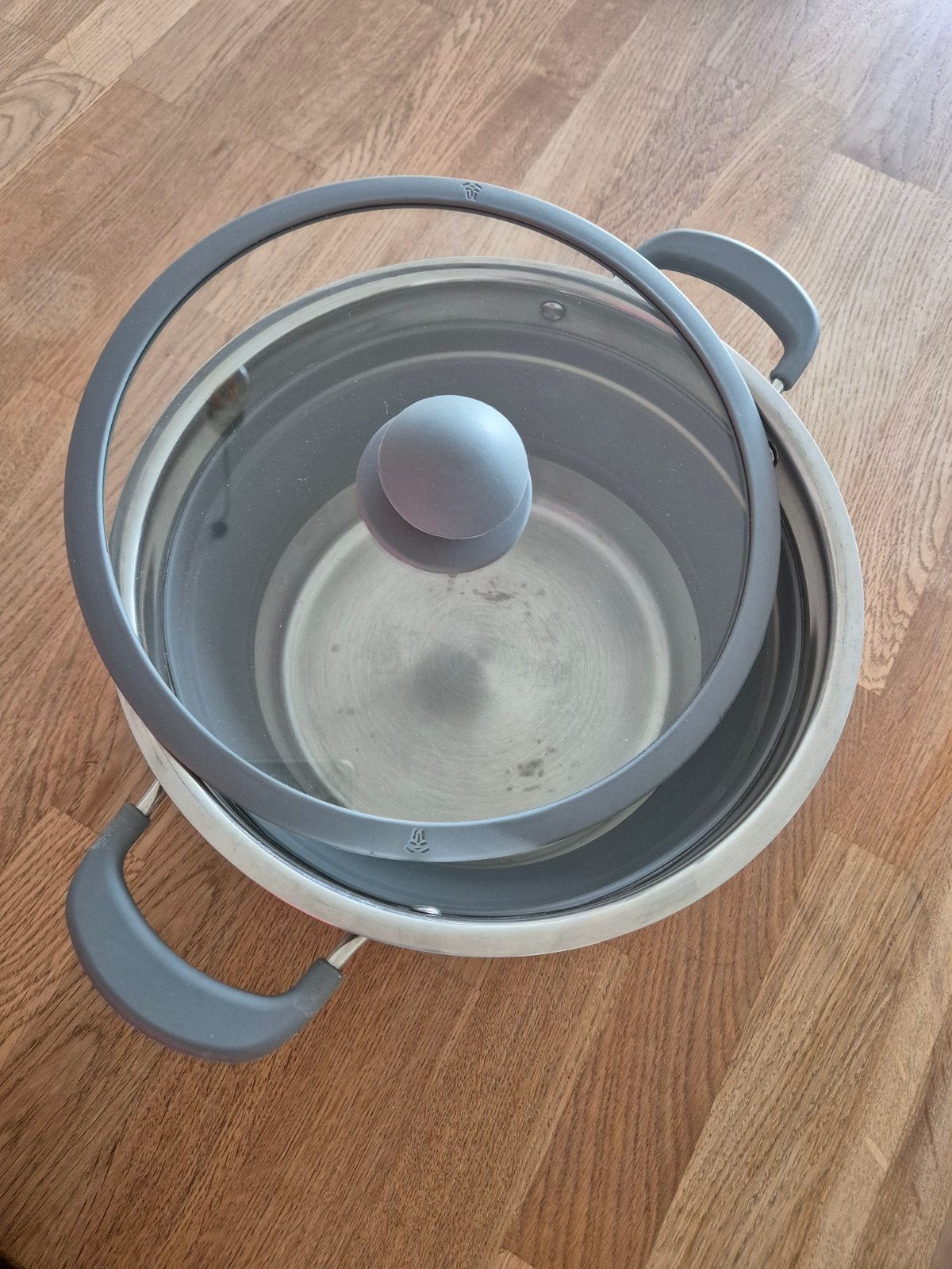Euro Trail Opvouwbare Pan - Ø26cm, H12cm (opgevouwen 4.5cm), Caravans en Kamperen, Ophalen, Gebruikt