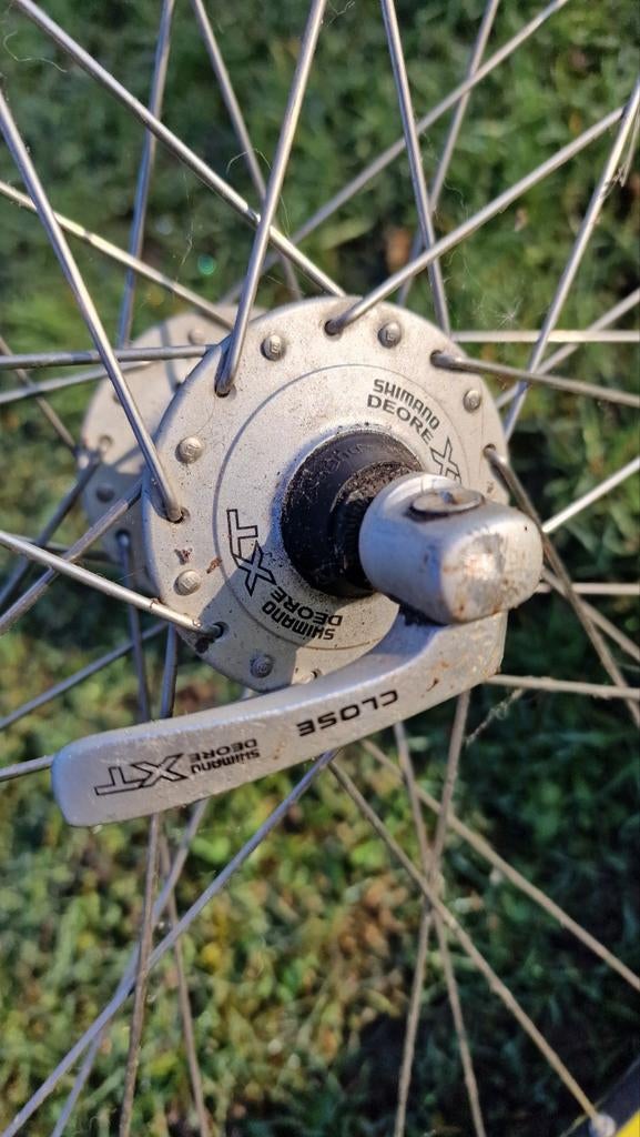 Voorwielen met Shimano naaf 26", Fietsen en Brommers, Fietsonderdelen, Ophalen, Wiel